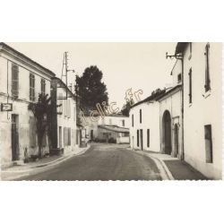 Saint-Bris-Des-Bois