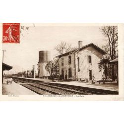 Villeneuve-La-Comtesse
