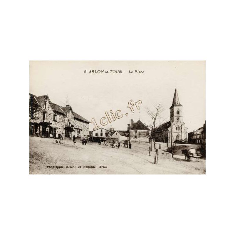 Salon-La-Tour
