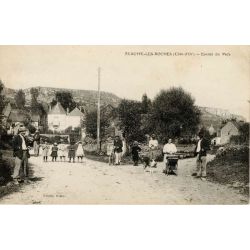 BEAUME-LES-ROCHES