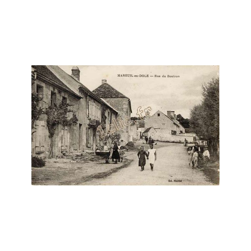 Mareuil-En-Dole