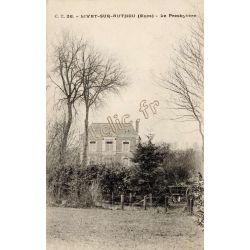 Livet-Sur-Authou