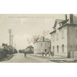 Noyant-La-Gravoyere