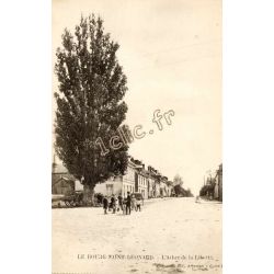 Le Bourg-Saint-Leonard