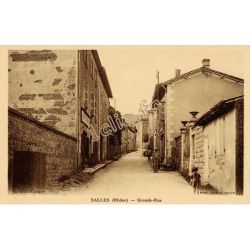 Salles-Arbuissonnas-En-Beaujolais
