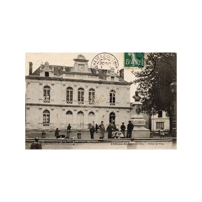 Chateau-Du-Loir