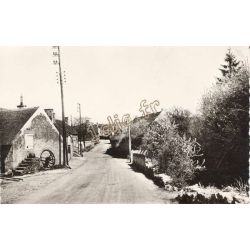 Villaines-La-Carelle