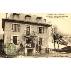 Bourget-En-Huile