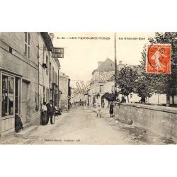 Les Trois-Moutiers