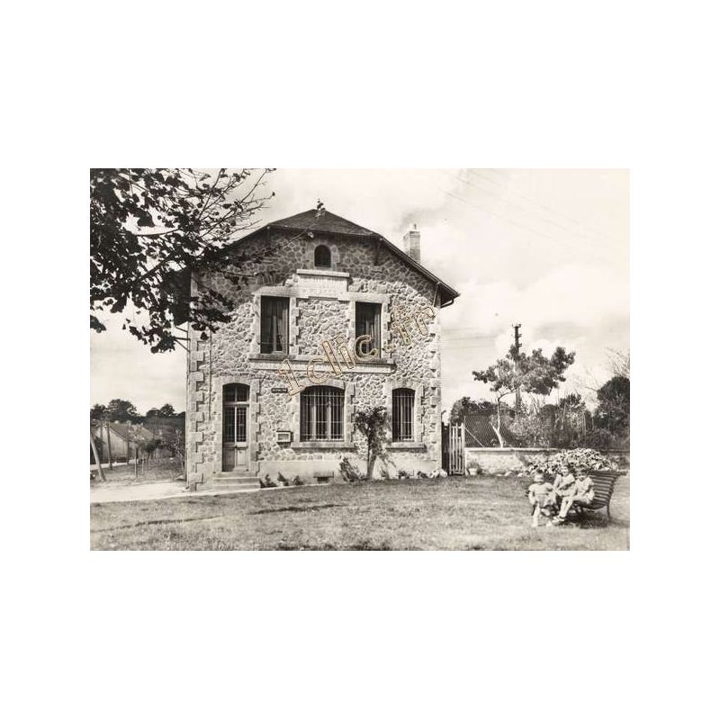 Saint-Hilaire-Les-Places