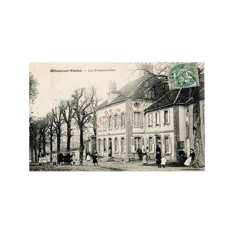 Aillant-Sur-Tholon