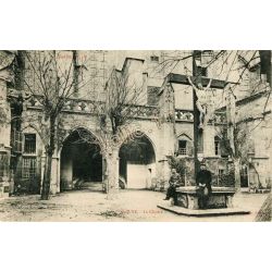 Saint-Just-Et-Le-Bezu