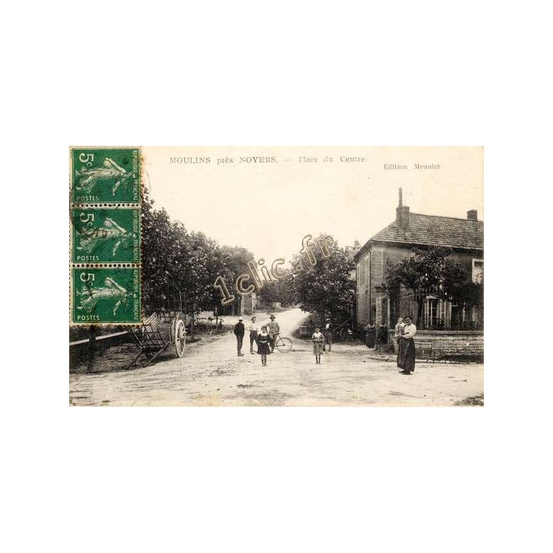 Moulins