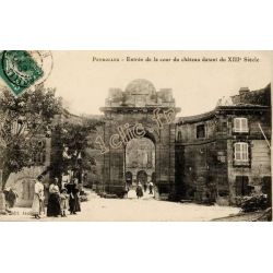 Peyrolles-En-Provence